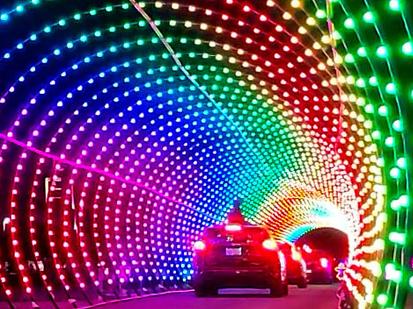 1-Mile Drive-thru Light Show